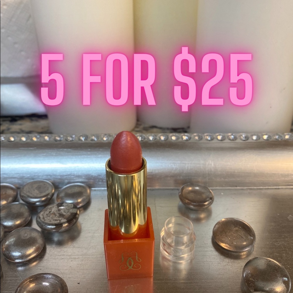 5/$25 Guerlain kiss kiss lipstick.👄#542
